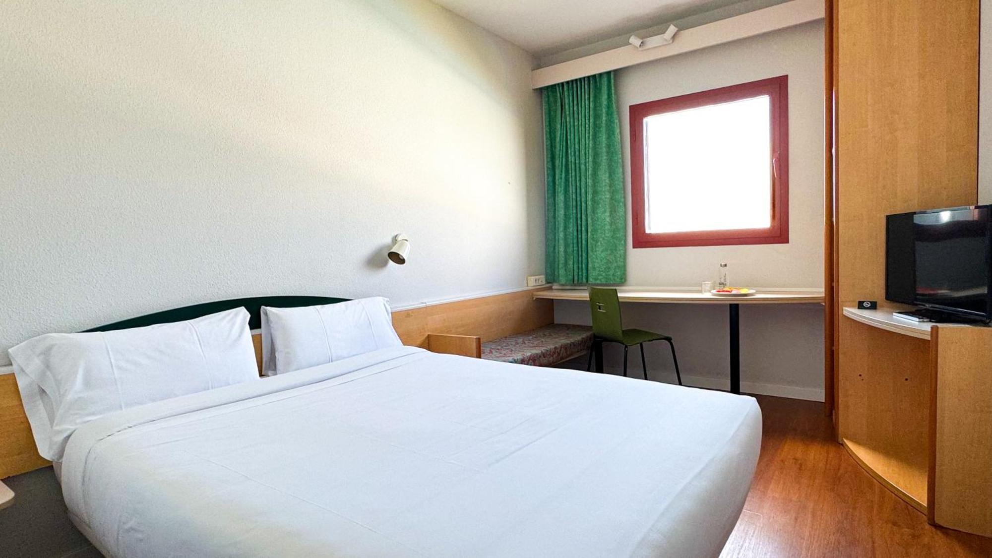 Hotel Iris Guadalajara Esterno foto